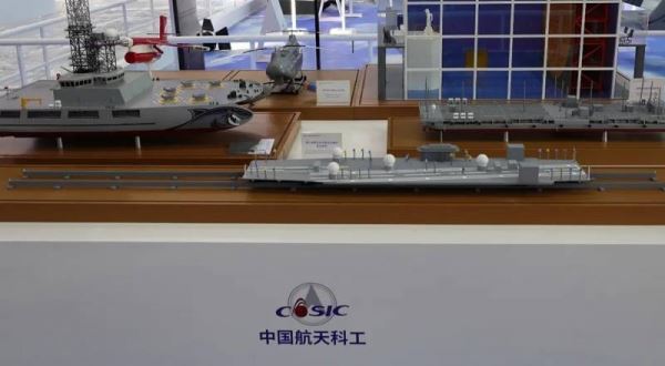 Условный противник с беспилотниками. Специальный учебный корабль для ВМС Китая