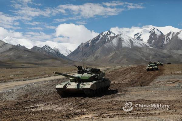 Китай строит военные базы в Таджикистане. Помощь, совместная оборона или экспансия?